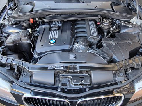 Used 2012 BMW 128i Convertible image 11