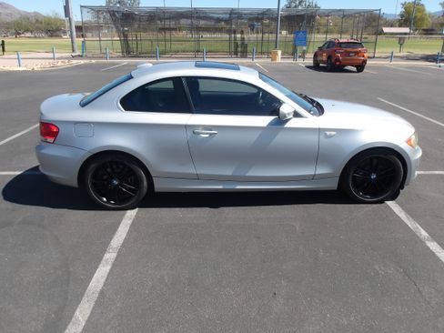 Used 2011 BMW 128i 128i Coupe 2D image 10
