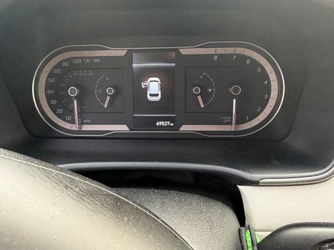 Used 2022 Hyundai Tucson SE image 9