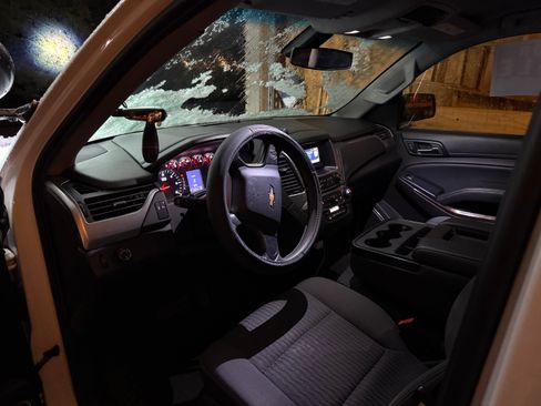 Used 2017 Chevrolet Tahoe 2WD w/ Remote Keyless Entry Package image 8