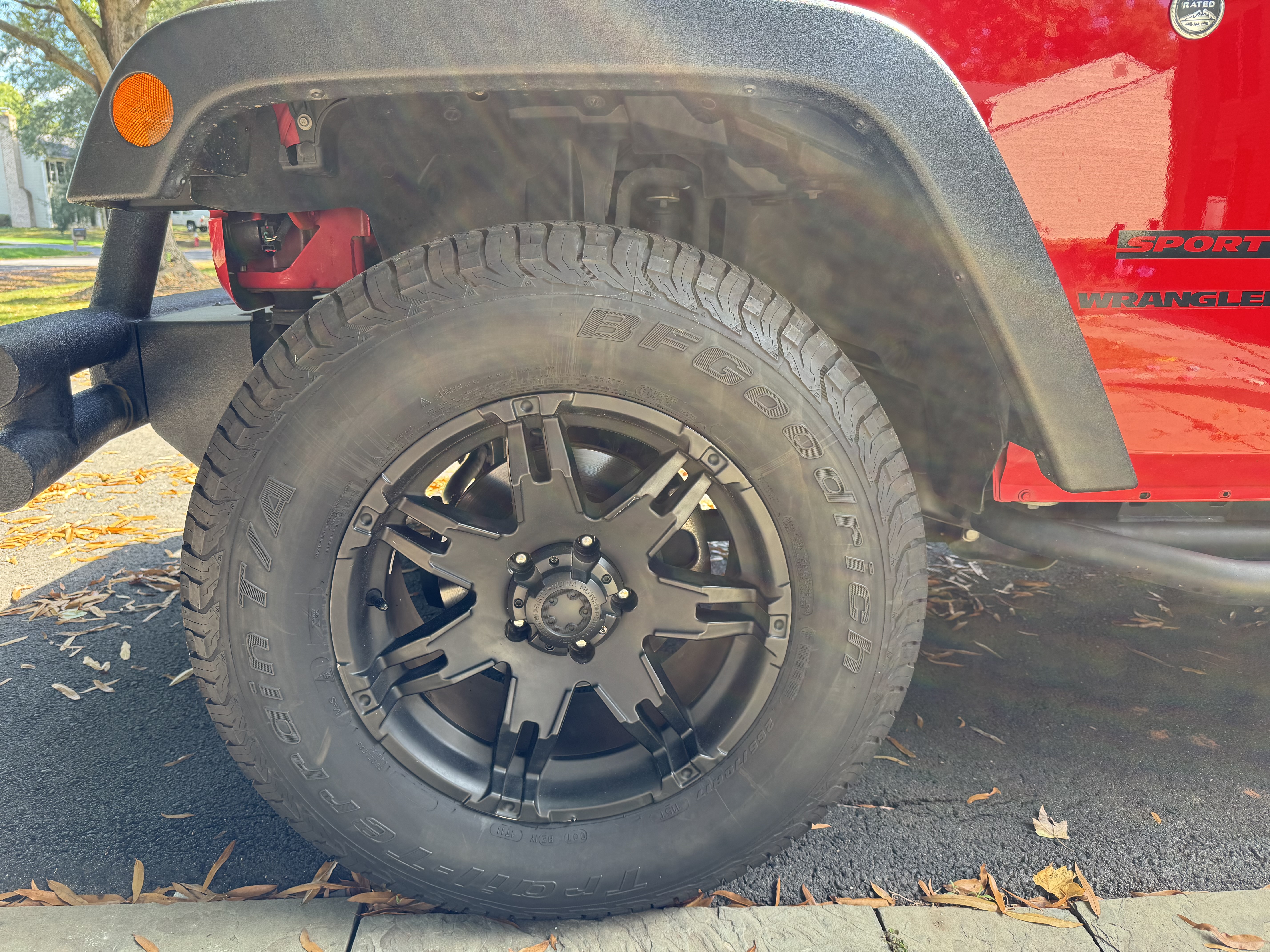 Used 2017 Jeep Wrangler Sport w/ Connectivity Group AWD/4WD image 20