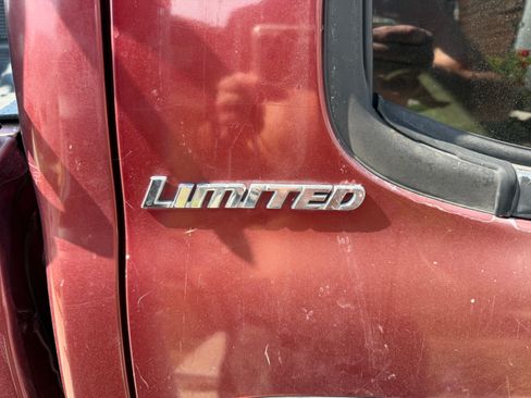 Used 2005 Toyota Tundra Limited RWD image 10