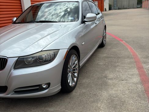 Used 2011 BMW 335i Sedan RWD image 22