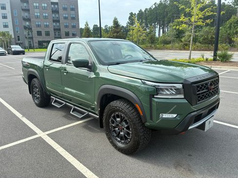 Used 2022 Nissan Frontier PRO-4X w/ Pro-4X Premium Package AWD/4WD image 1
