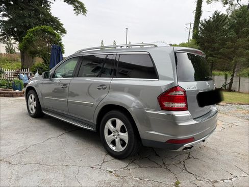 Used 2012 Mercedes-Benz GL 450 4MATIC image 4