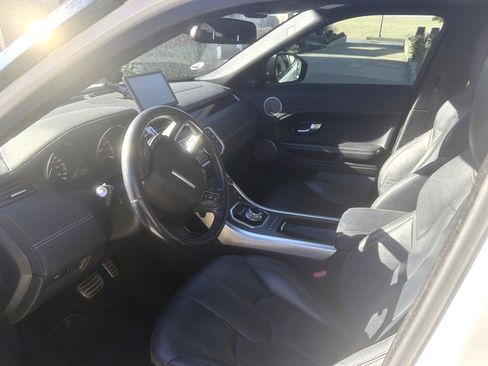 Used 2014 Land Rover Range Rover Evoque Dynamic image 10