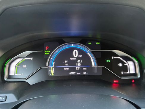 Used 2018 Honda Clarity Touring image 15