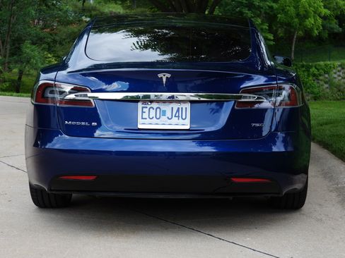 Used 2018 Tesla Model S 75D AWD/4WD image 14