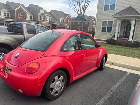 Used 1999 Volkswagen Beetle GLS image 4