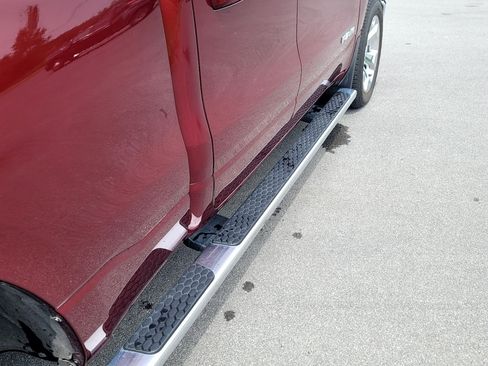 Used 2022 RAM 1500 Big Horn AWD/4WD image 6