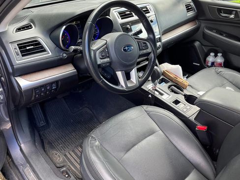 Used 2016 Subaru Outback 2.5i Limited image 12