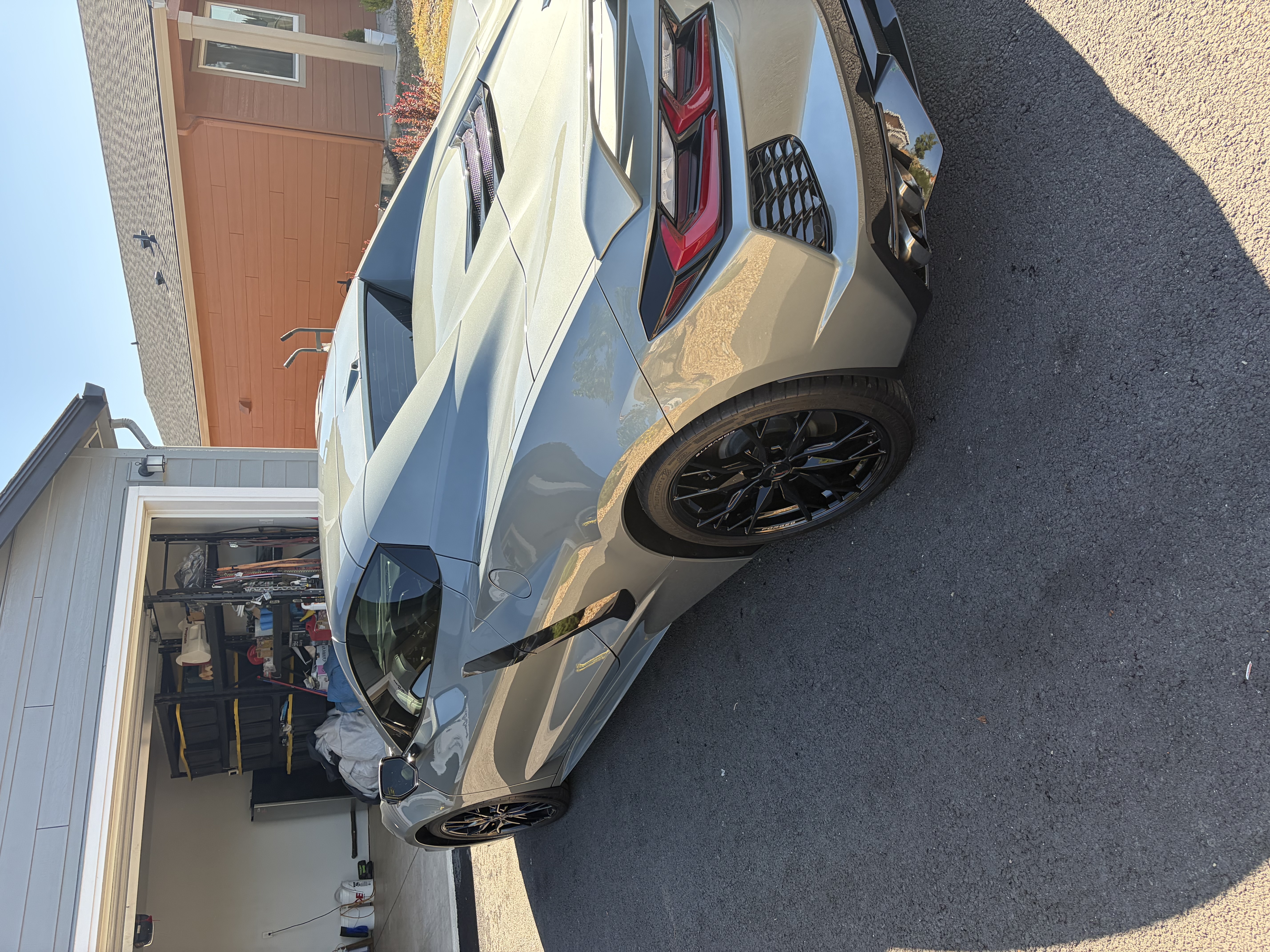 Used 2024 Chevrolet Corvette Stingray Preferred Conv w/ Z51 Performance Package RWD image 4