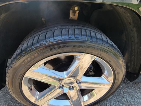 Used 2006 Jeep Grand Cherokee SRT8 w/ SRT Option Group I image 19