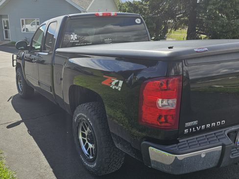 Used 2011 Chevrolet Silverado 1500 LTZ w/ LTZ Plus Package AWD/4WD image 8