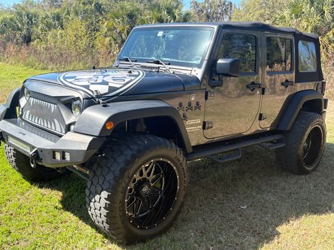 Used 2017 Jeep Wrangler Unlimited Sport w/ Quick Order Package 24S image 1