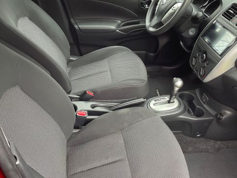 Used 2018 Nissan Versa SV image 14