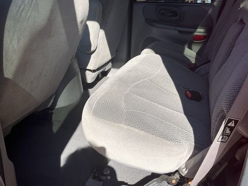 Used 2001 Ford F150 2WD SuperCrew image 10