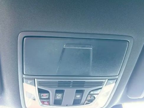 Used 2019 Acura RDX FWD image 16