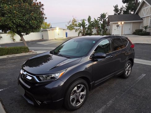 Used 2017 Honda CR-V EX image 16