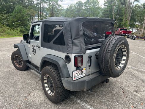 Used 2012 Jeep Wrangler Sport AWD/4WD image 16