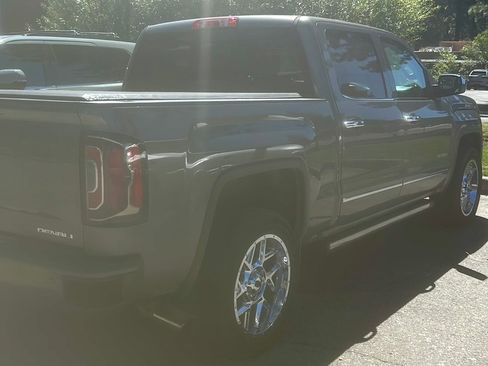 Used 2017 GMC Sierra 1500 Denali image 5