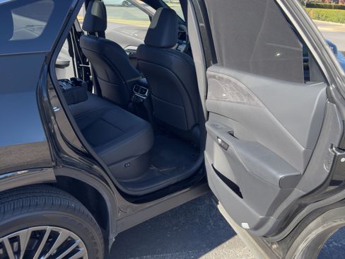 Used 2025 Lexus RX 350 FWD image 24
