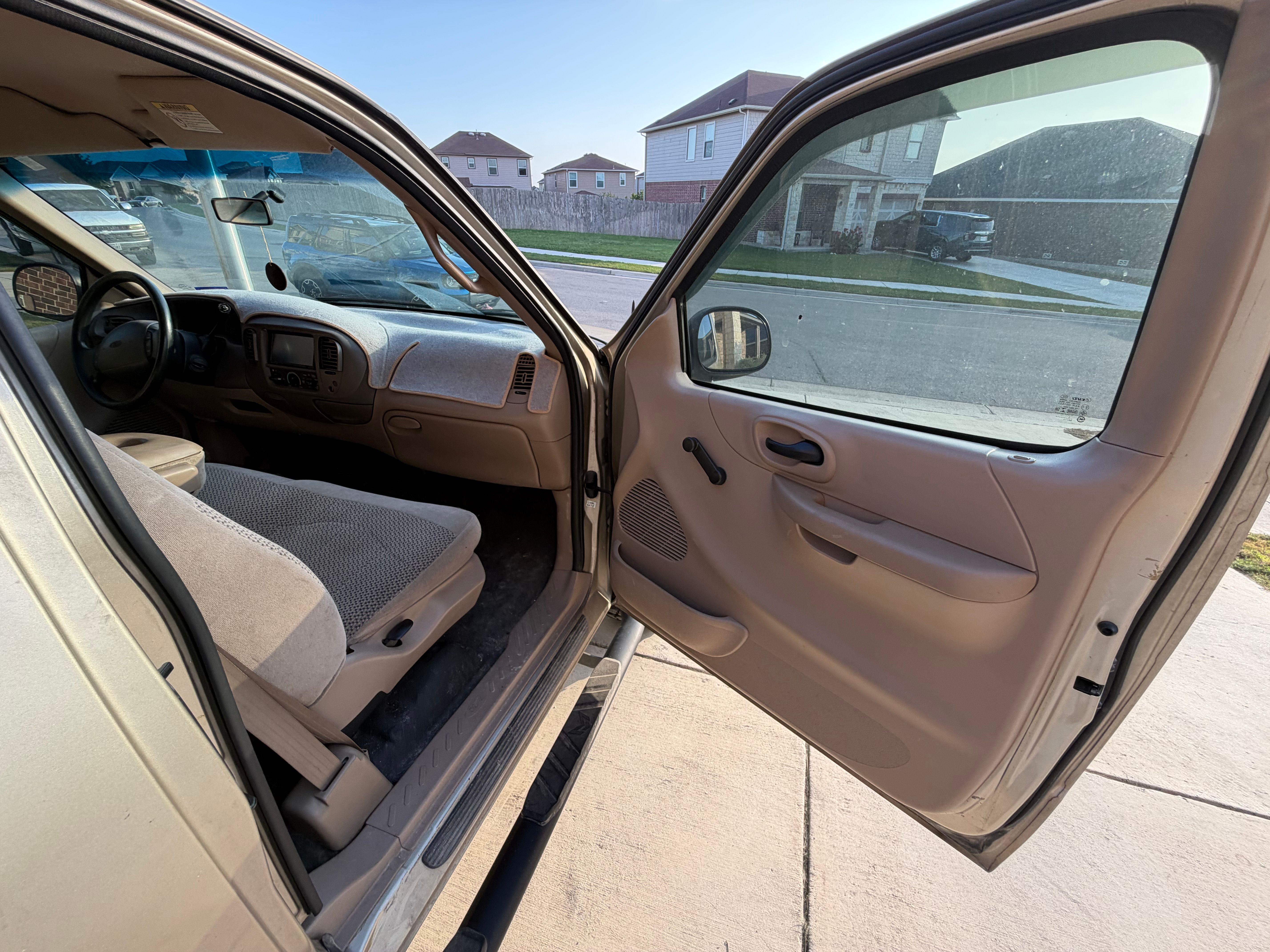 Used 1999 Ford F150 2WD SuperCab image 12