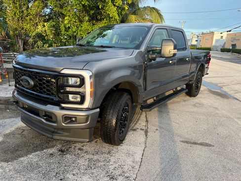 Used 2026 Ford F250 XLT w/ XLT Premium Package AWD/4WD image 1