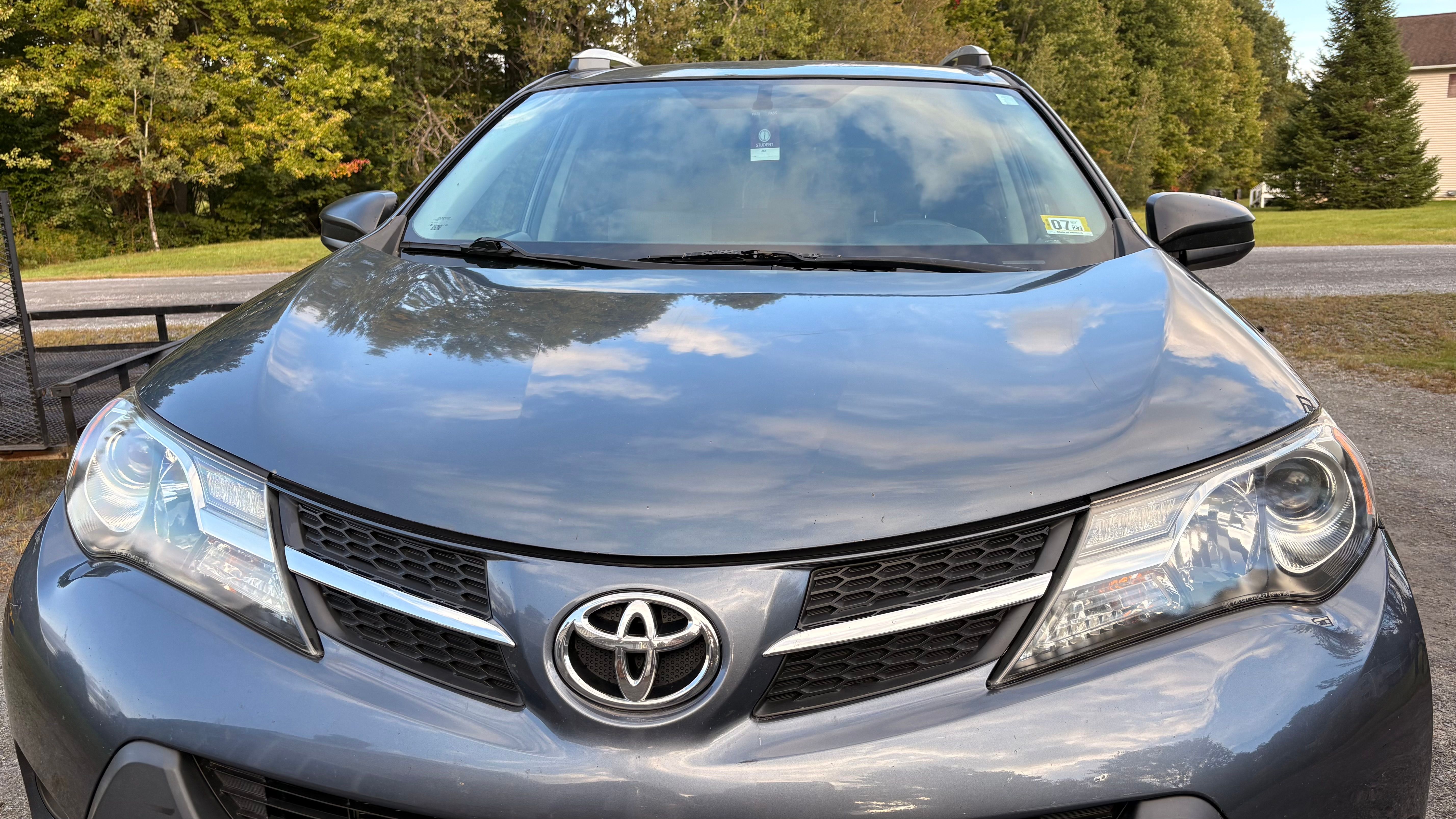 Used 2013 Toyota RAV4 LE AWD/4WD image 24