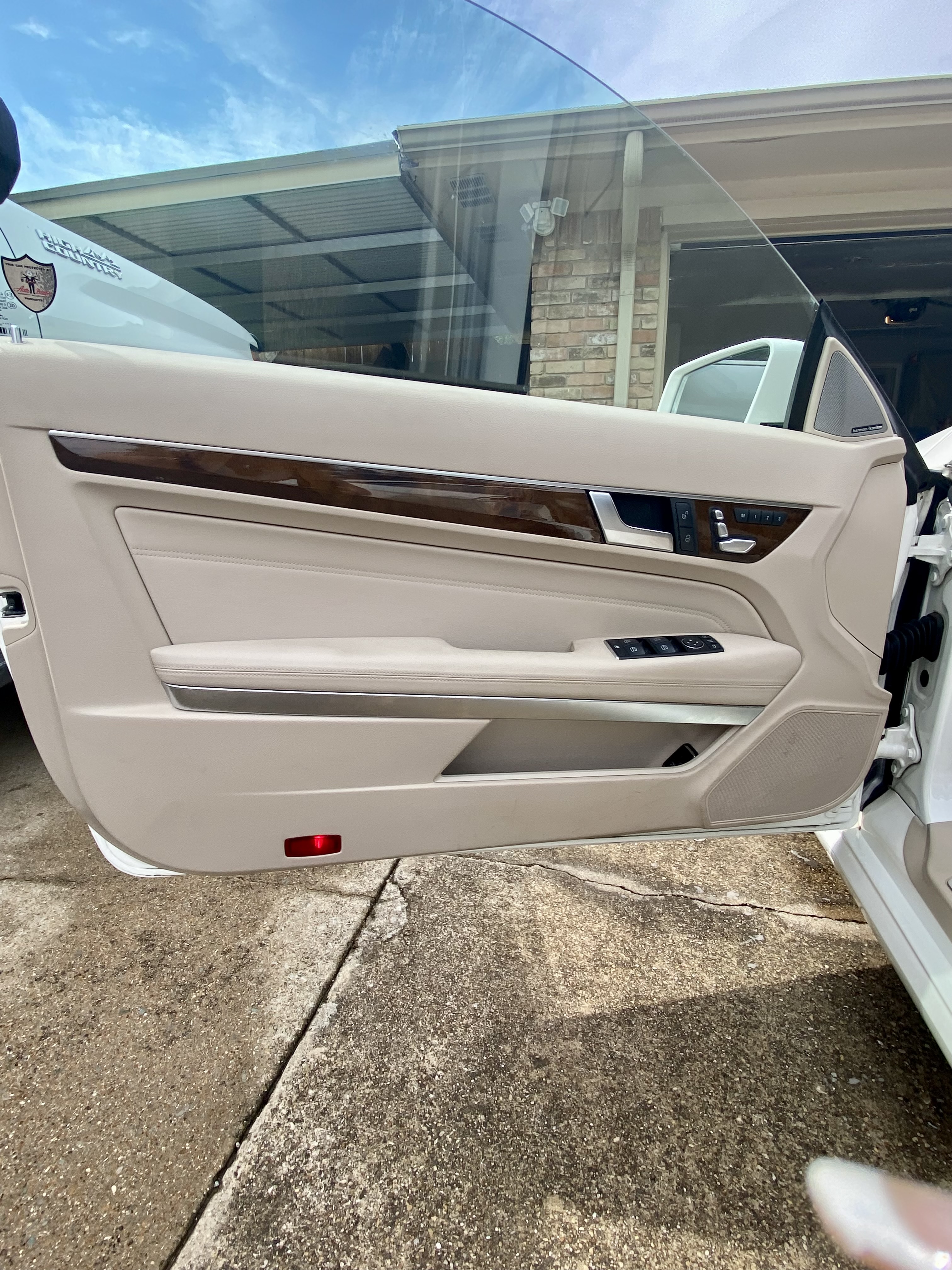 Used 2017 Mercedes-Benz E 400 Coupe image 12