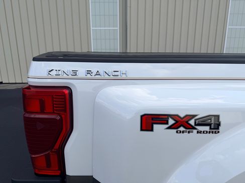 Used 2022 Ford F350 King Ranch w/ King Ranch Ultimate Package image 6
