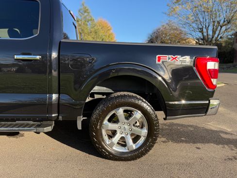 Used 2021 Ford F150 Lariat w/ Equipment Group 502A High image 8