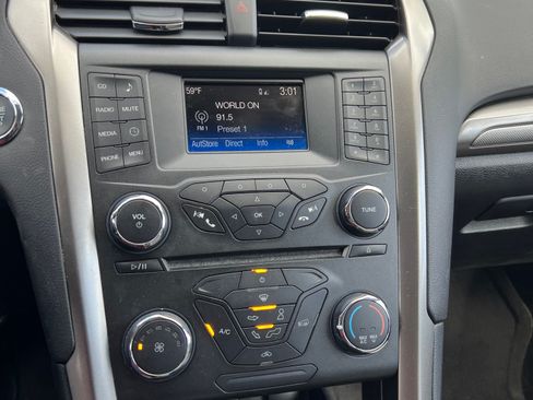 Used 2018 Ford Fusion S image 26