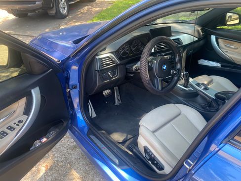 Used 2015 BMW 328i Sedan RWD image 2