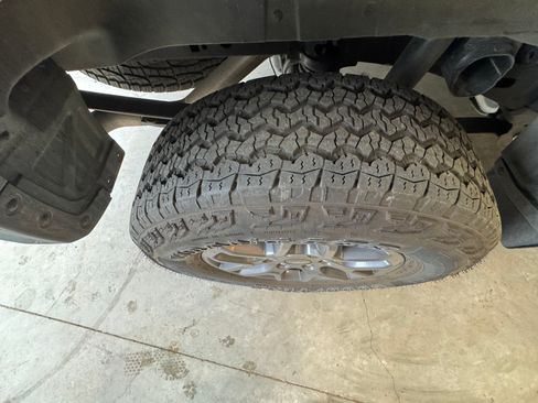 Used 2024 Ford Ranger XLT w/ Technology Package image 6