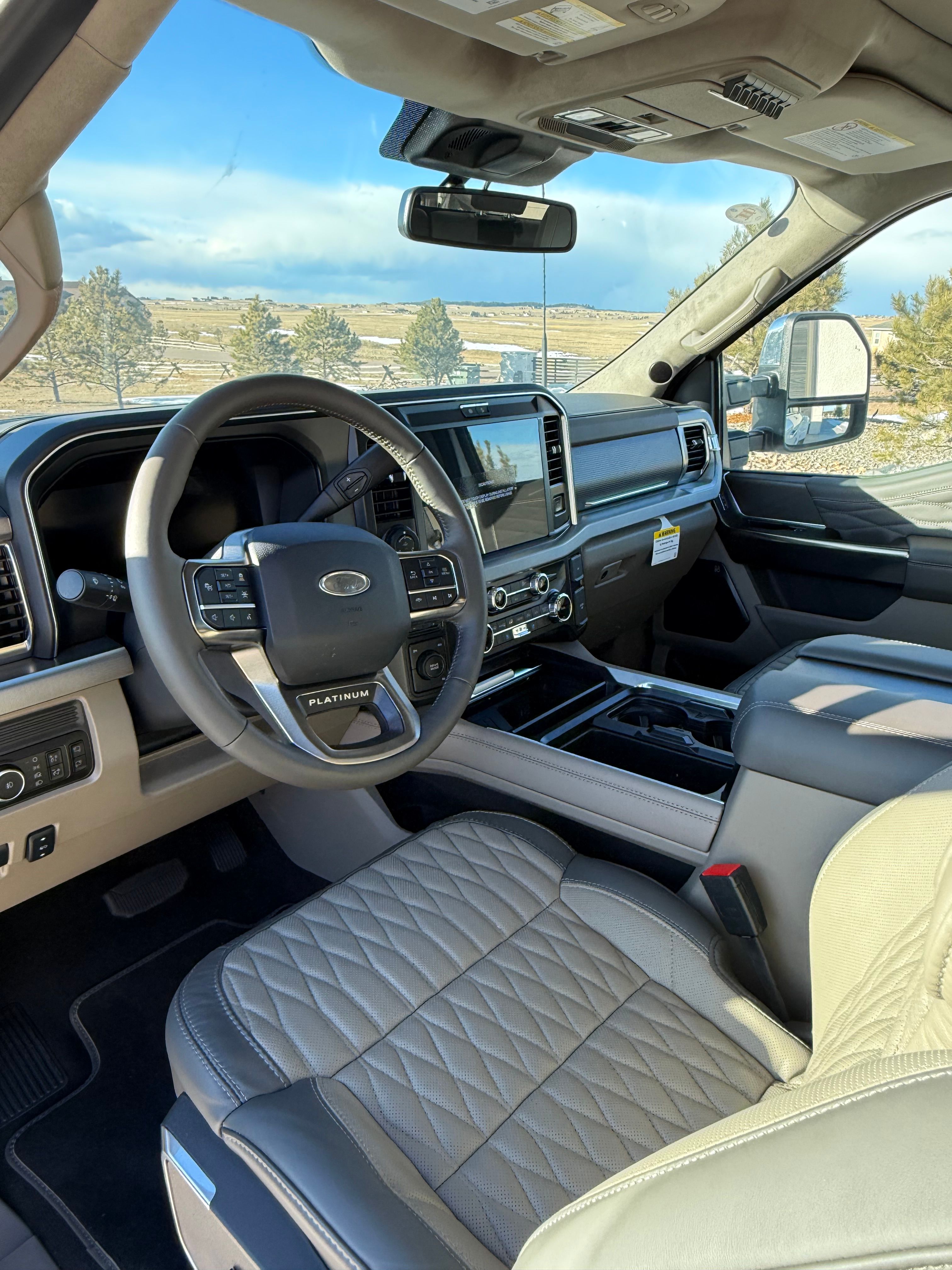 Used 2025 Ford F450 Platinum w/ Platinum Plus Package AWD/4WD image 10