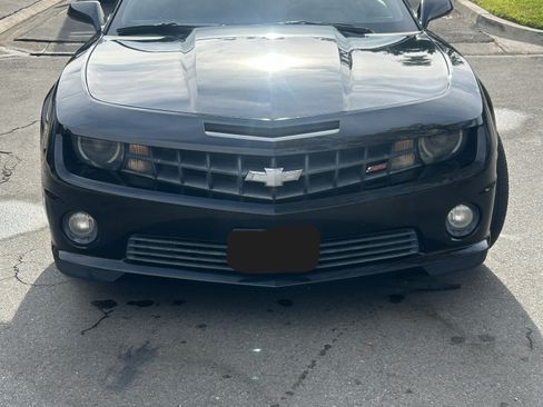 Used 2011 Chevrolet Camaro SS w/ RS Package image 4