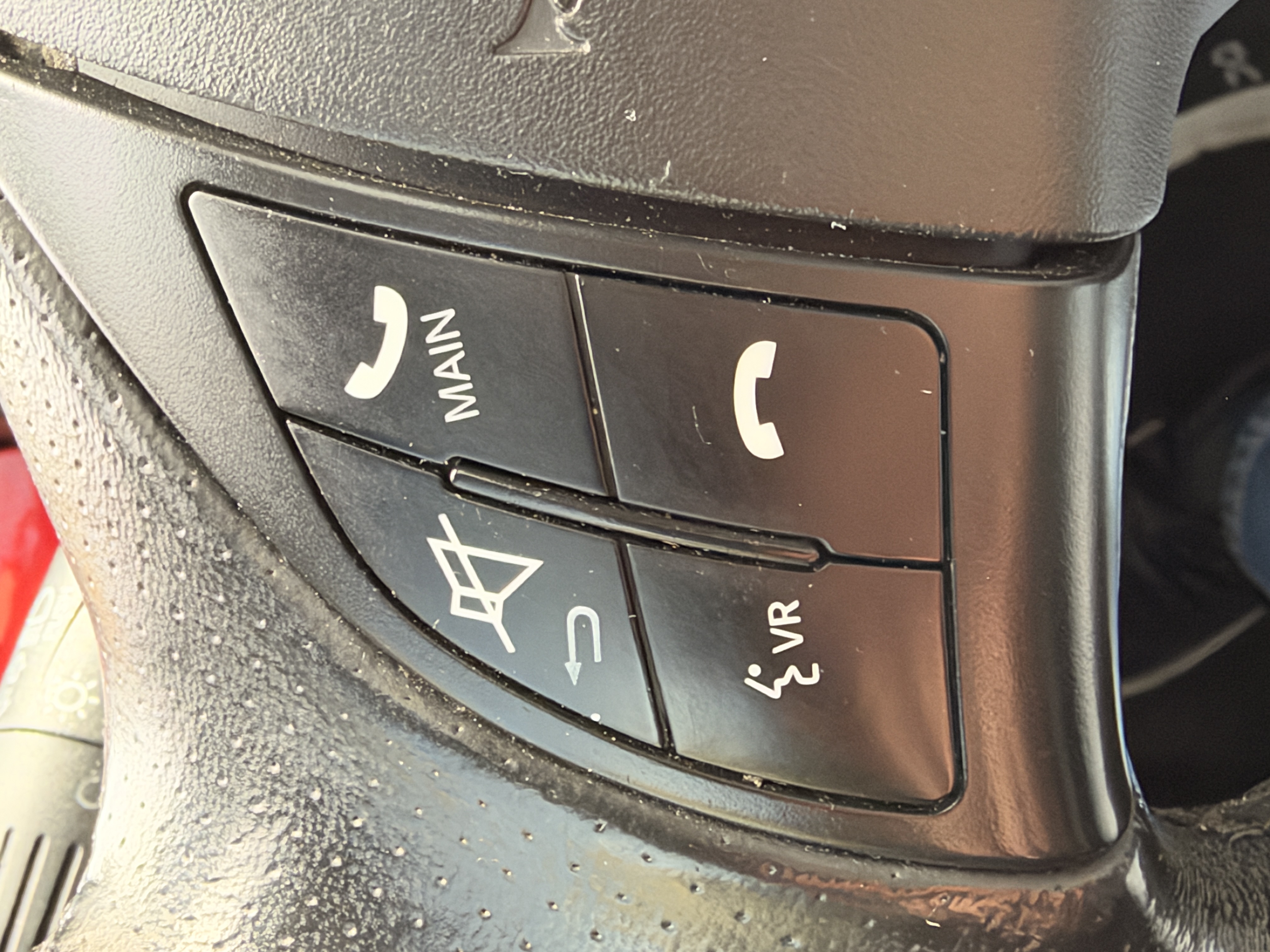 Used 2012 FIAT 500 Sport w/ Safety & Convenience Pkg FWD image 13