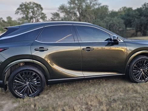 Used 2024 Lexus RX 350h w/ Convenience Package AWD/4WD image 2