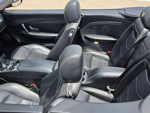 Used 2013 Maserati GranTurismo Sport image 12
