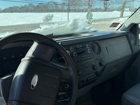 Used 2013 Ford F350 XL w/ PWR Equipment Group image 6