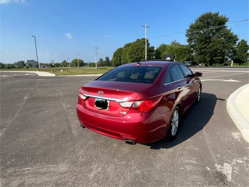 Used 2011 Hyundai Sonata Limited w/ Navigation Pkg 5 FWD image 4