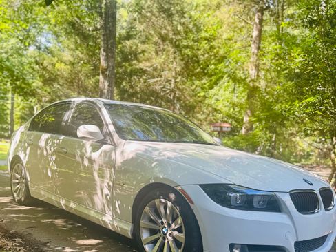 Used 2011 BMW 328i 328i Sedan 4D image 2