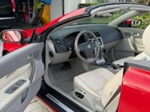Used 2008 Volvo C70 T5 image 10