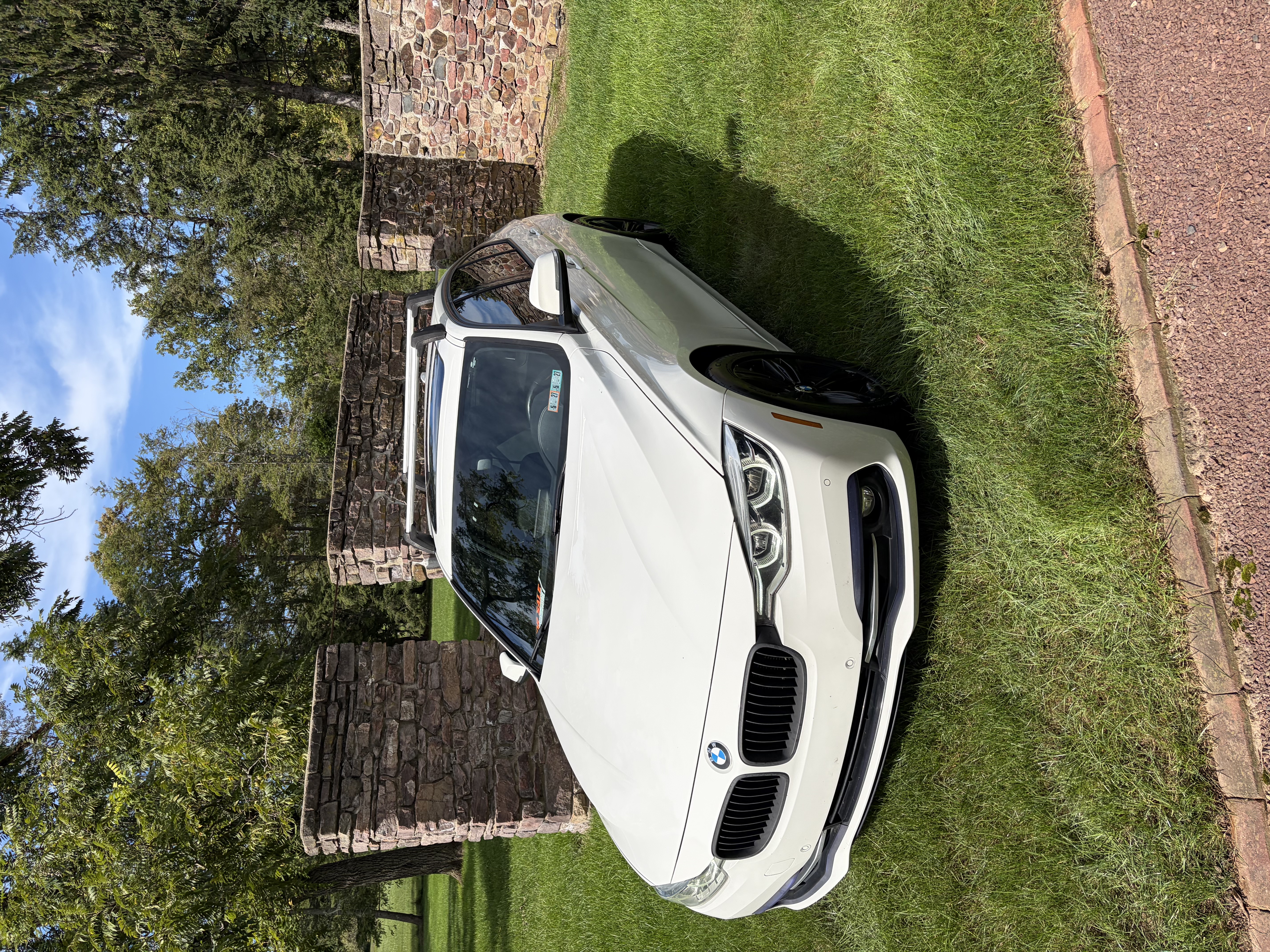 Used 2016 BMW 328i xDrive Sedan AWD/4WD image 1