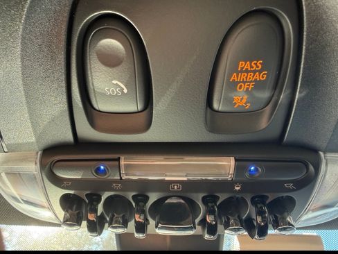 Used 2023 MINI Cooper S image 15