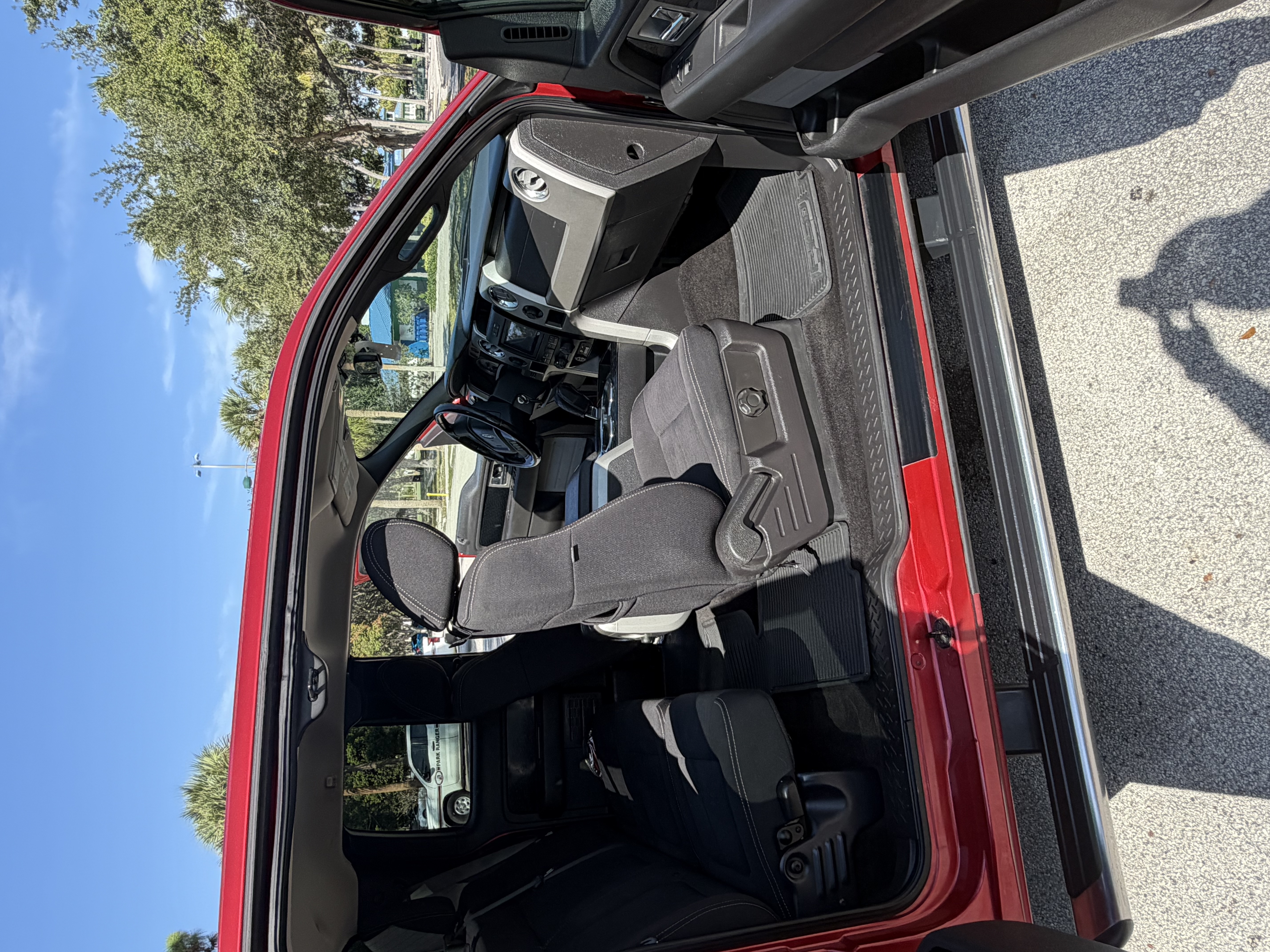 Used 2010 Ford F150 FX4 AWD/4WD image 10