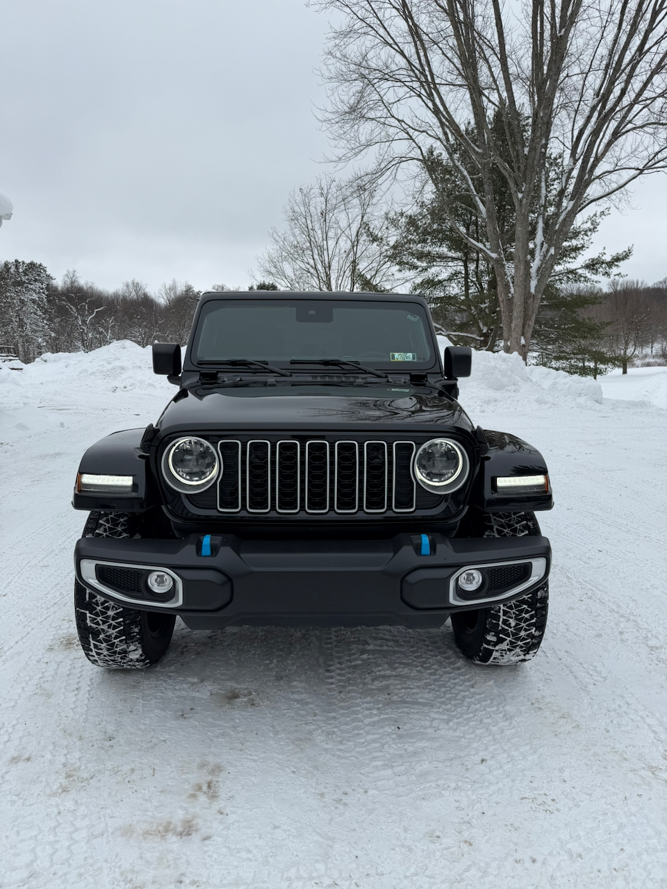 Used 2024 Jeep Wrangler Unlimited Sahara w/ Safety Group AWD/4WD image 14