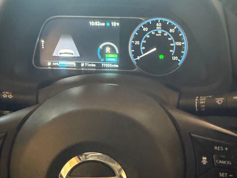 Used 2019 Nissan Leaf SV Plus w/ SV Plus Technology Package image 19