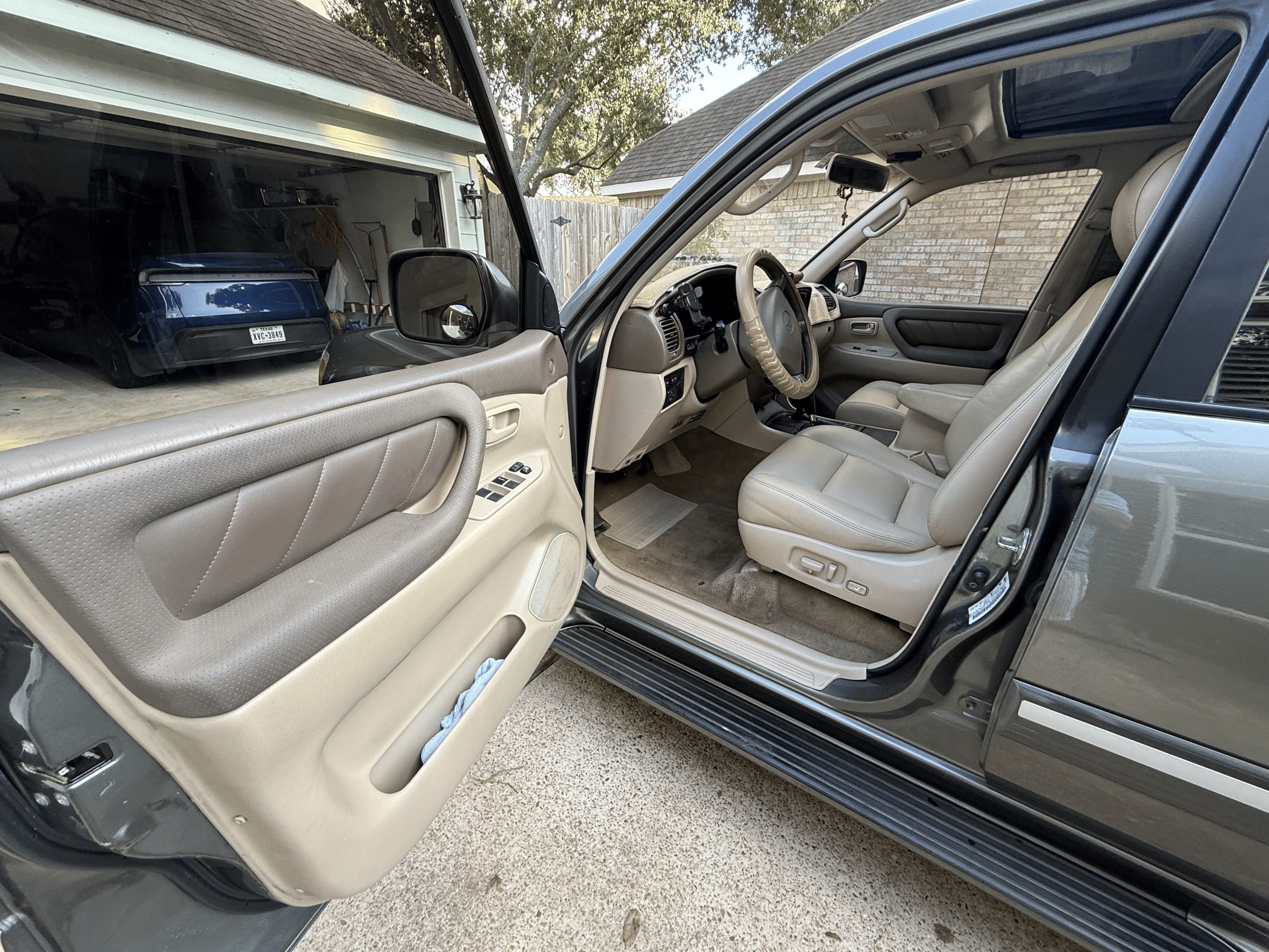 Used 2000 Toyota Land Cruiser AWD/4WD image 8